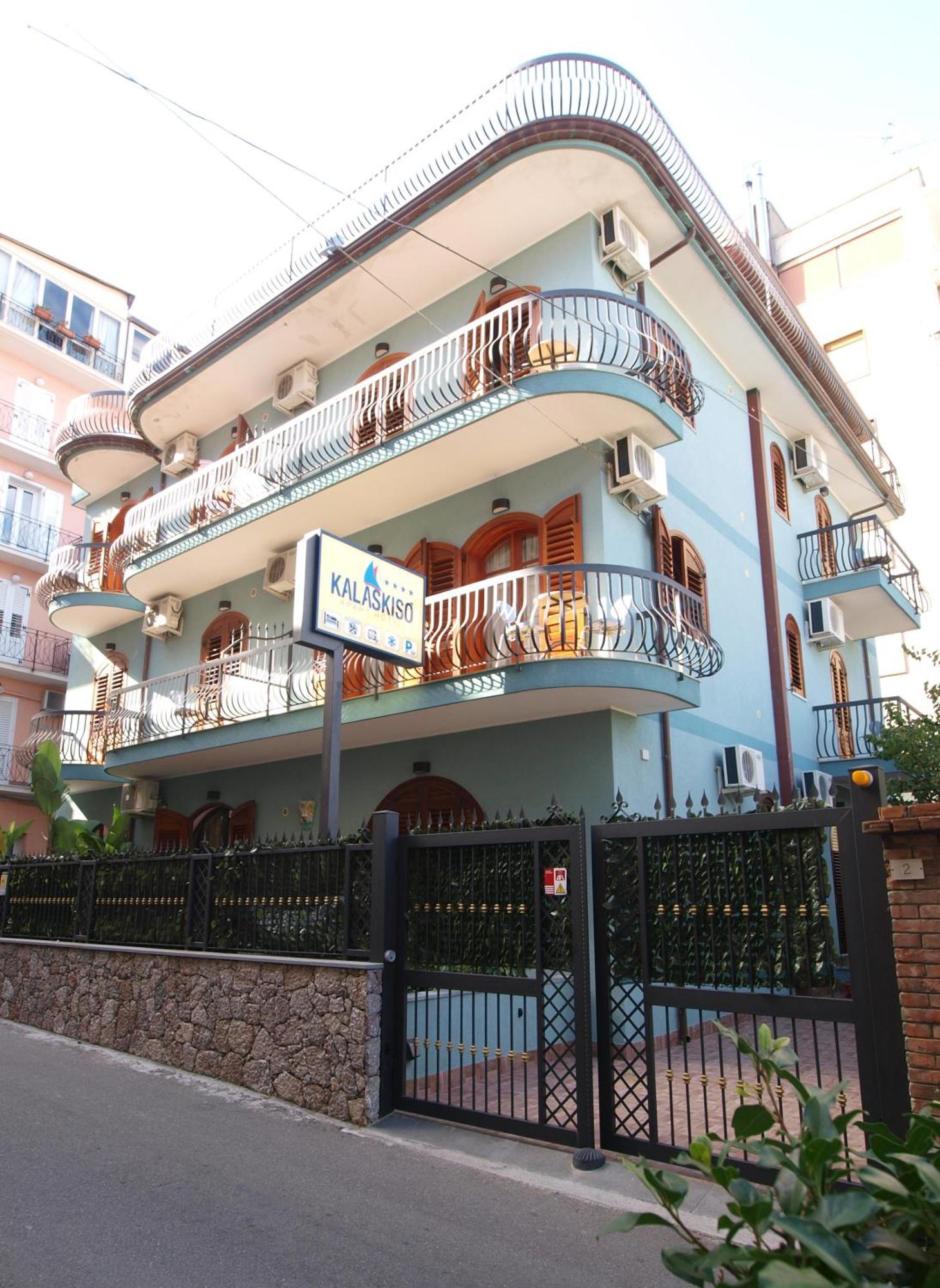 Hotel Kalaskiso' Giardini Naxos